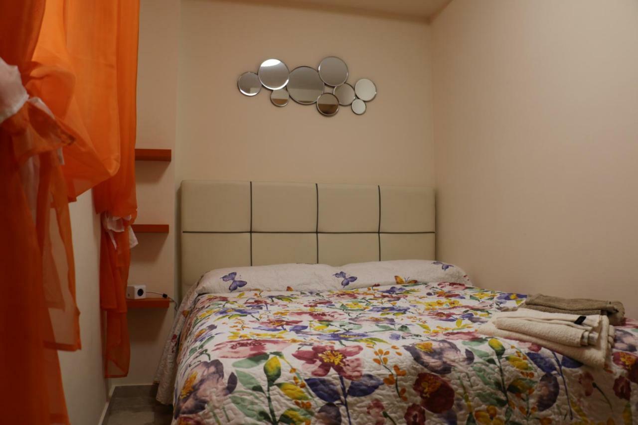 Apartments Abate 4 Valensiya Dış mekan fotoğraf